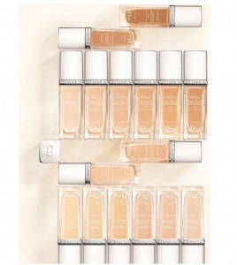   Dior Diorskin Nude 020 - Light beige (-) 4