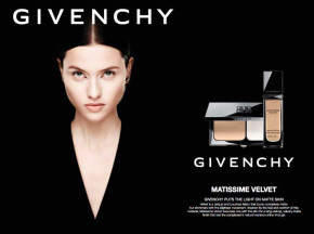   Givenchy Matissime Velvet Fluid Foundation 02 - Mat Shell 4