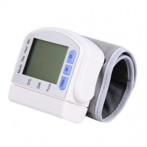  Automatic Blood Pressure Monitort