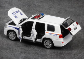  Neca Land Cruiser Police Car  3