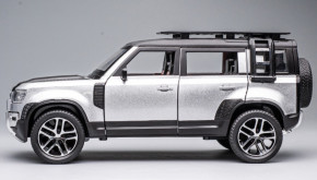  Neca Land Rover Defender  3