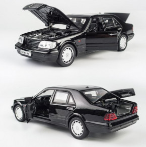  Neca Mercedes-Benz S-W140  3