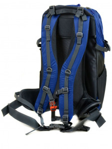     Royal Mountain 8331 Blue 4