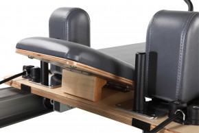    Elina Pilates Clinical reformer with igh leg (21637) 7