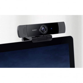 - Aukey 1080p FHD Live Streaming Camera, Stereo Mic (PC-LM1E) 8