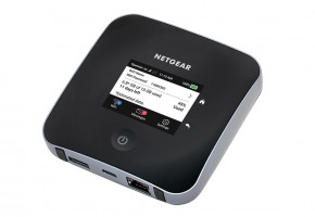  Netgear MR2100 (MR2100-100EUS) 6