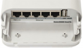   Mikrotik OmniTIK U-5HnD outdoor 4