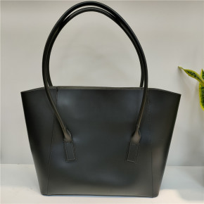   Berni tote Versailles  (58192) 3