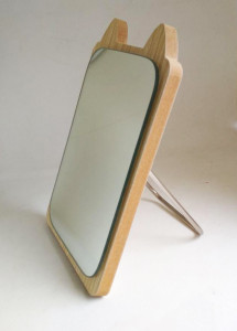    Cosmetic Mirror R-1028  