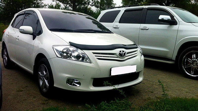   Sim STOAUR0912  Toyota Auris 2009-2012