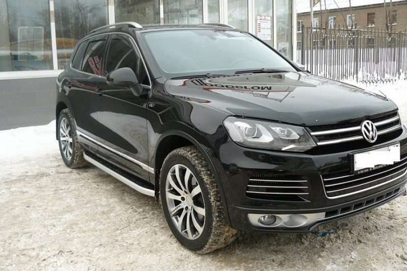   Sim SVOTOU1012  Volkswagen Touareg 2010-