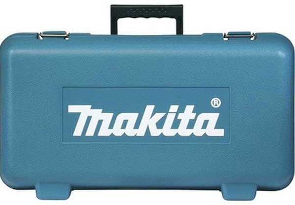     Makita 824767-4