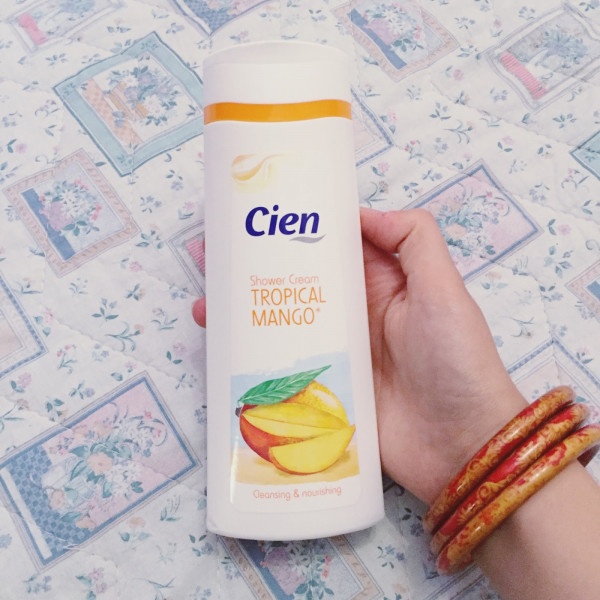 -   Cien Shower Crem Tropical Mango 300 