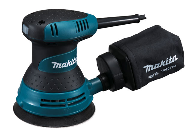  Makita BO5030