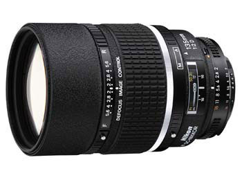  Nikon 135mm f/2D AF DC