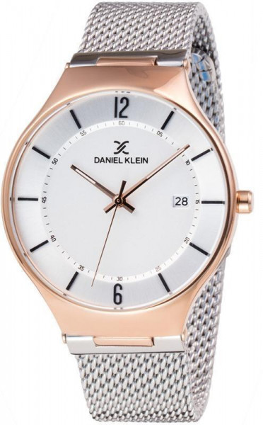   Daniel Klein DK11819-4