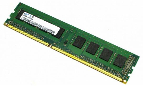   Samsung DDR4 4GB 2400 MHz (M378A5244CB0-CRC)