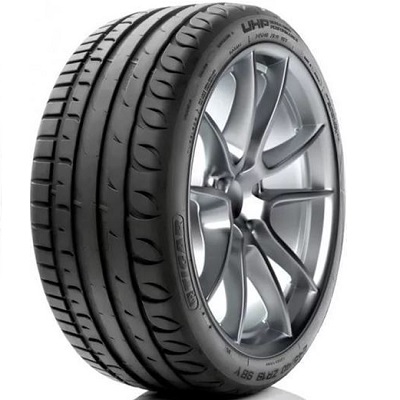   Strial UHP 215/55 R17 98W XL