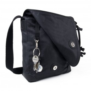  Crumpler Betty Blue Sling Black 6