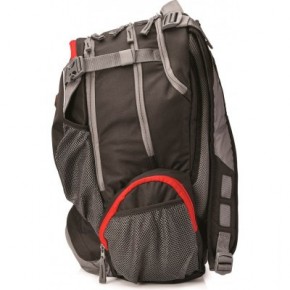  HP 17.3 Full Featured Backpack (F8T76AA) 4