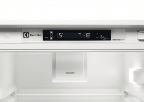  Electrolux ENG2693AOW 3