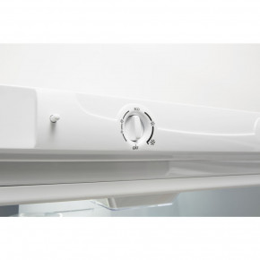  Indesit LI8FF2W 9