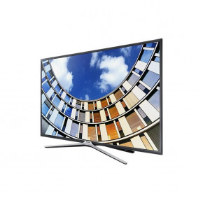  Samsung UE49M5502 3