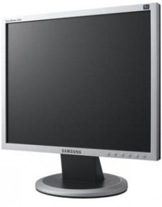  Samsung 940N (LS19HAAKSB/EDC) /