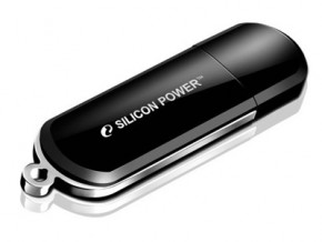  USB Silicon Power Lux Mini 322 16GB Black (SP016GBUF2322V1K)