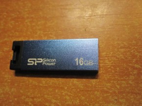   USB Silicon Power Touch 835 16 GB Blue (SP016GBUF2835V1B) 3