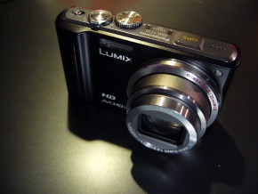   Panasonic Lumix DMC-TZ10 3