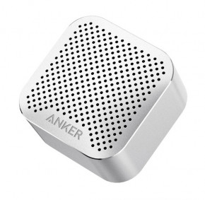   Anker SoundCore nano Silver 3