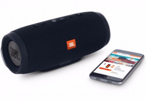   JBL Charge 3 Black (JBLCHARGE3BLKEU) 4