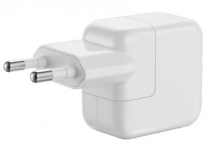    iPad Apple 12W USB Power Adapter