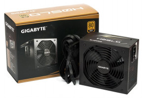   GIGABYTE RETAIL G750H 3