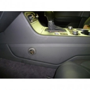   Defender Lock Volkswagen Touareg 2012+