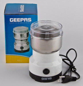  Geepas GCG-1228