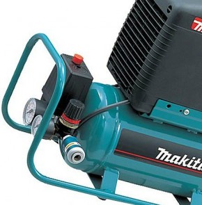  Makita AC640 3