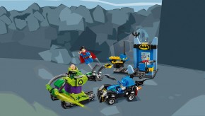  Lego Juniors       (10724) 13