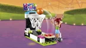  Lego Friends       (41127) 13