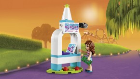  Lego Friends      (41128) 12