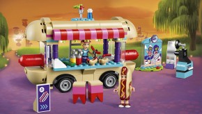  Lego Friends   -    (41129) 11