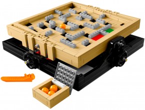  Lego Ideas  (21305) 4