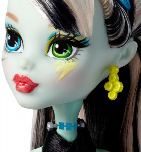  Monster High   (DNX32-2) 6