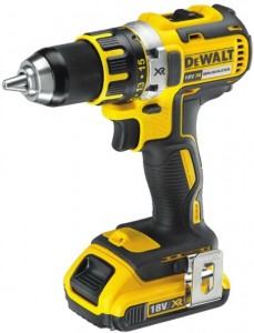   DeWALT DCD790D2