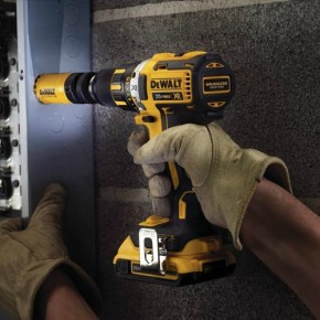   DeWALT DCD790D2 6