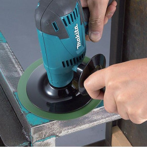   Makita GV6010 3