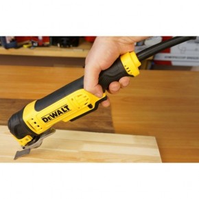   DeWalt DWE315KT 4