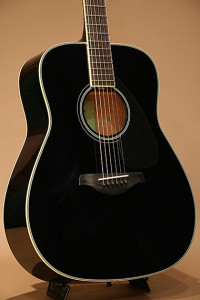   Yamaha FG820 BLACK 3