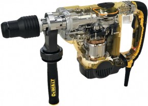  DeWalt D25501K 5